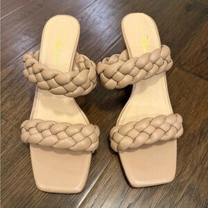 Braided Tan Sandals size 9 EUC